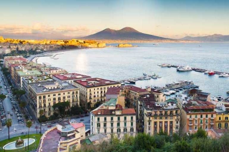 Naples Walking Tour